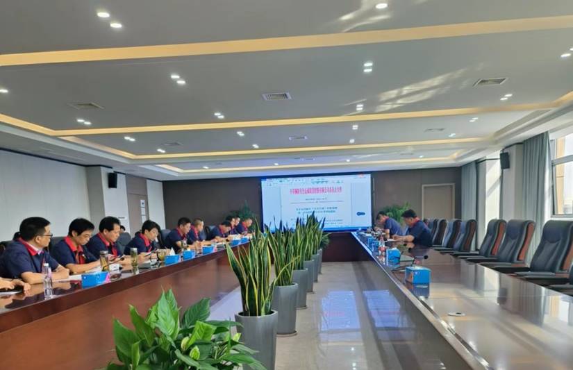 運(yùn)用浙江‘千萬(wàn)工程’經(jīng)驗(yàn)案例，加強(qiáng)公司5S管理工作會(huì)議